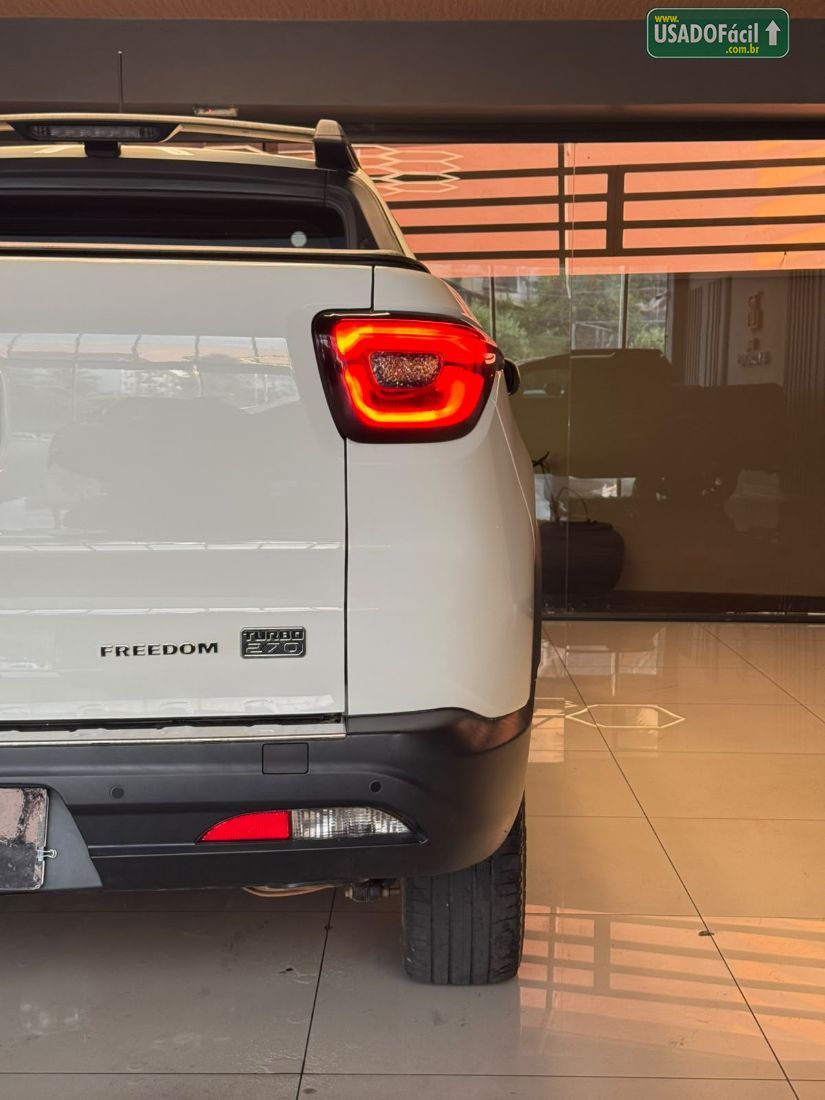 Fiat Toro Freedom 1.3 T270 4x2 Automático Flex 2023/2024 — foto 6 de 14