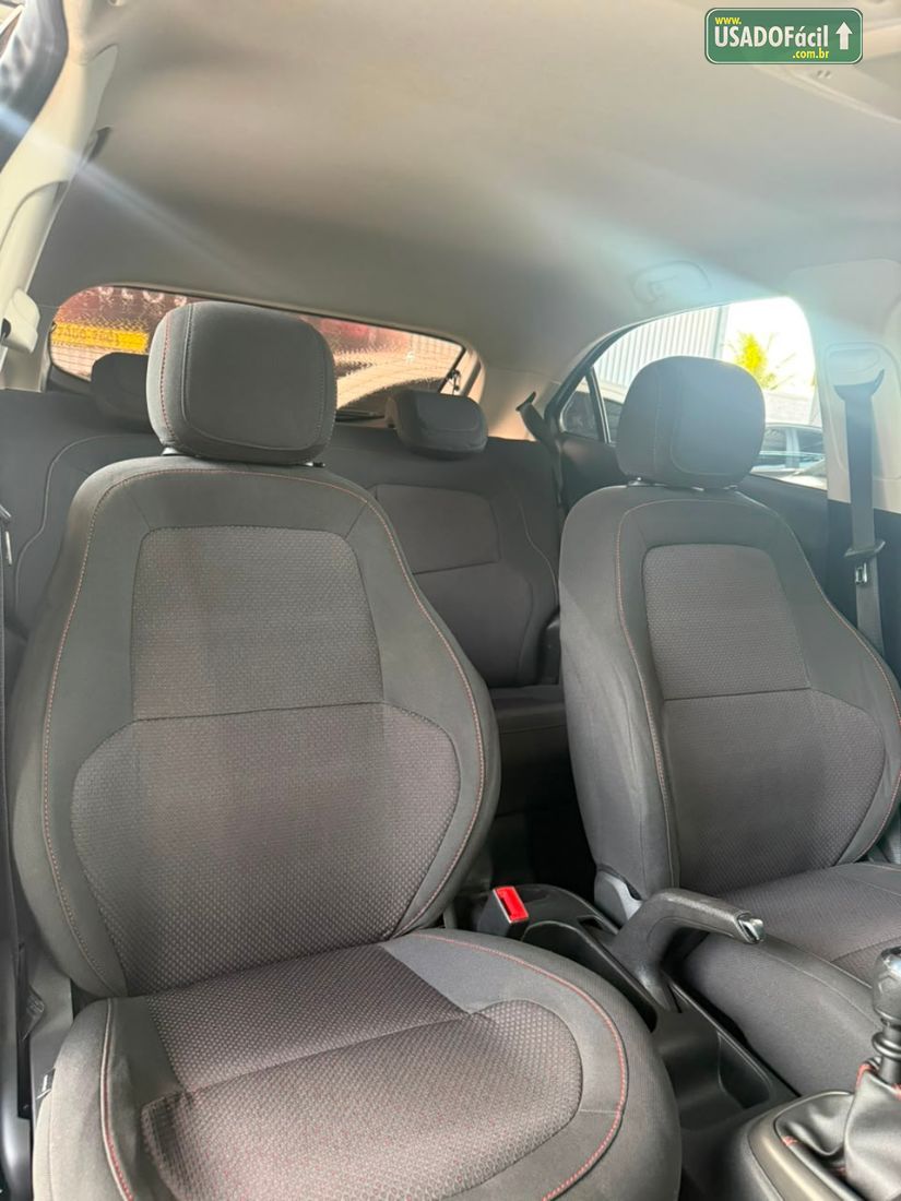 CHEVROLET/GM Onix Hatch LTZ 1.4 Mecânico Flex 2016/2016 — foto 8 de 11