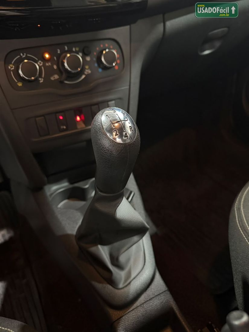 Renault Logan Zen 1.0 Mecânico Flex 2024/2025 — foto 5 de 14