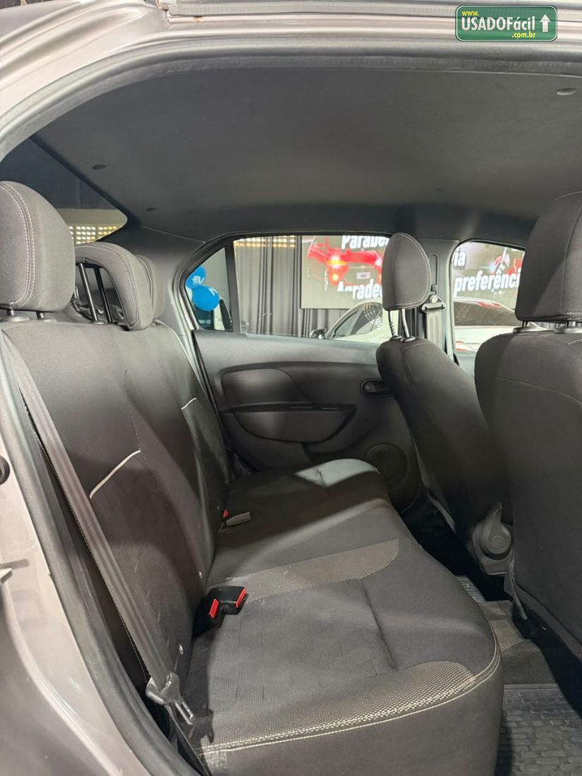 Renault Logan Zen 1.0 Mecânico Flex 2024/2025 — foto 10 de 14