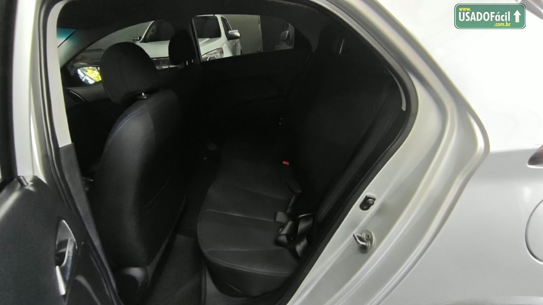 Hyundai HB20X Hatch Style 1.6 Automático Flex 2013/2014 — foto 13 de 15