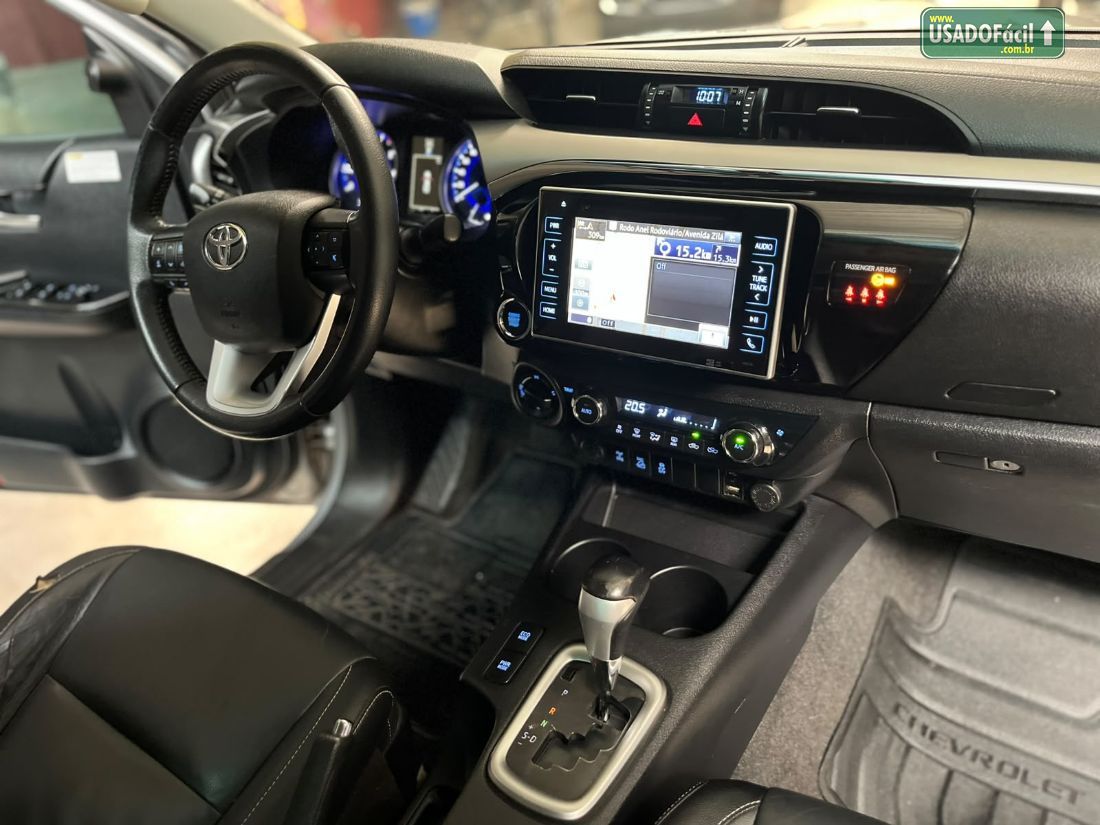 Toyota Hilux SRV CD 2.8 4x4 TDI Automático Diesel 2018/2019 — foto 10 de 17
