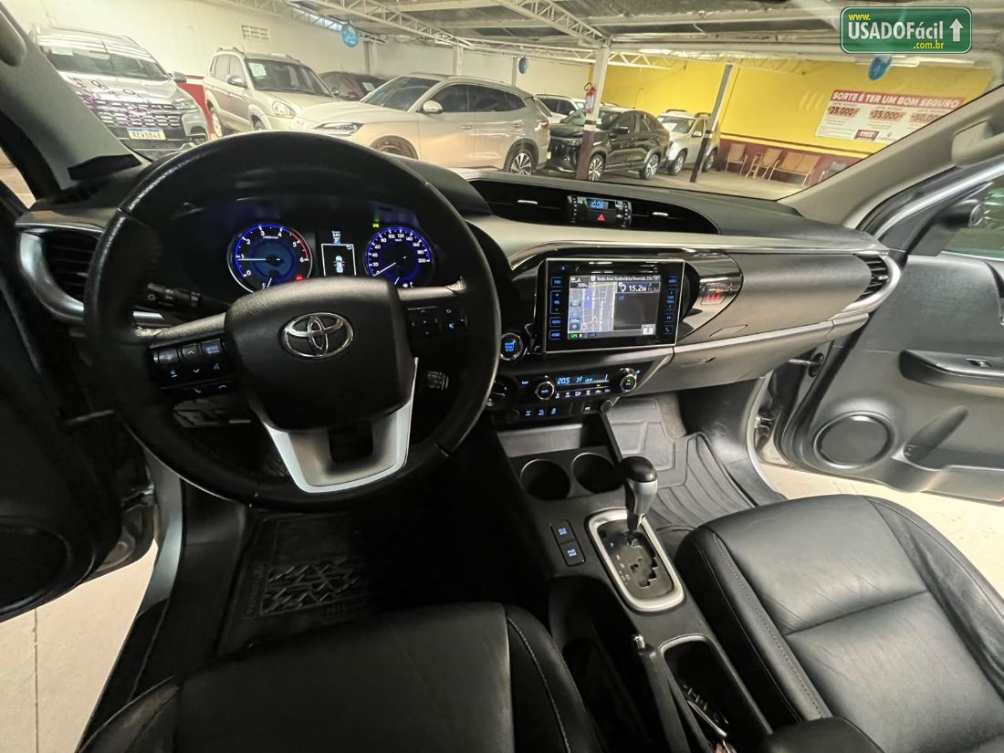 Toyota Hilux SRV CD 2.8 4x4 TDI Automático Diesel 2018/2019 — foto 11 de 17