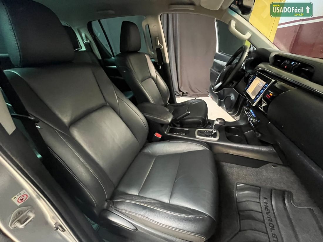 Toyota Hilux SRV CD 2.8 4x4 TDI Automático Diesel 2018/2019 — foto 13 de 17