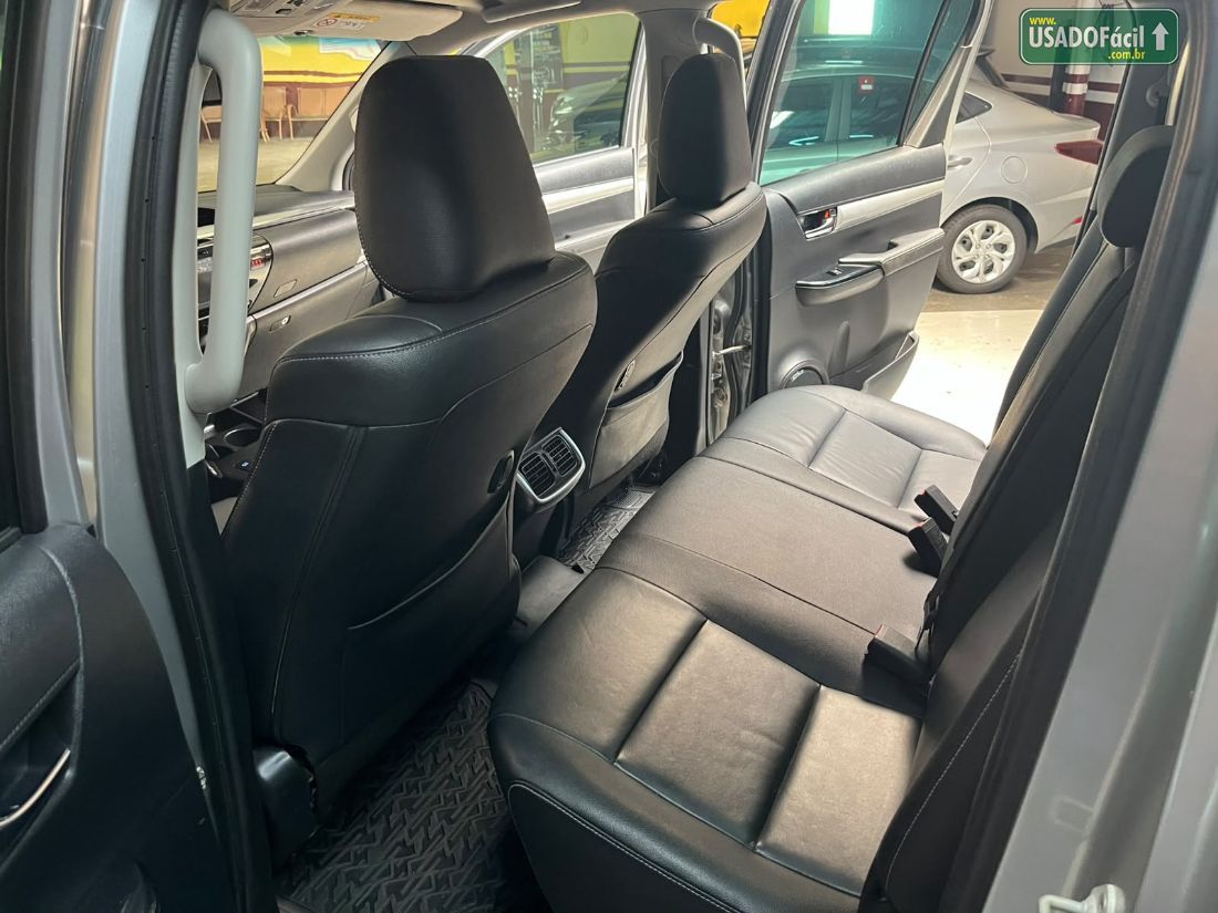 Toyota Hilux SRV CD 2.8 4x4 TDI Automático Diesel 2018/2019 — foto 17 de 17