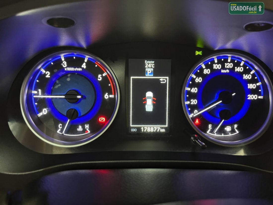 Toyota Hilux SRV CD 2.8 4x4 TDI Automático Diesel 2018/2019 — foto 9 de 17