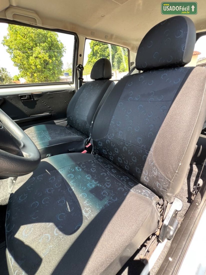 Fiat Uno Mille Fire 1.0 2P 2013/2013 — foto 10 de 10