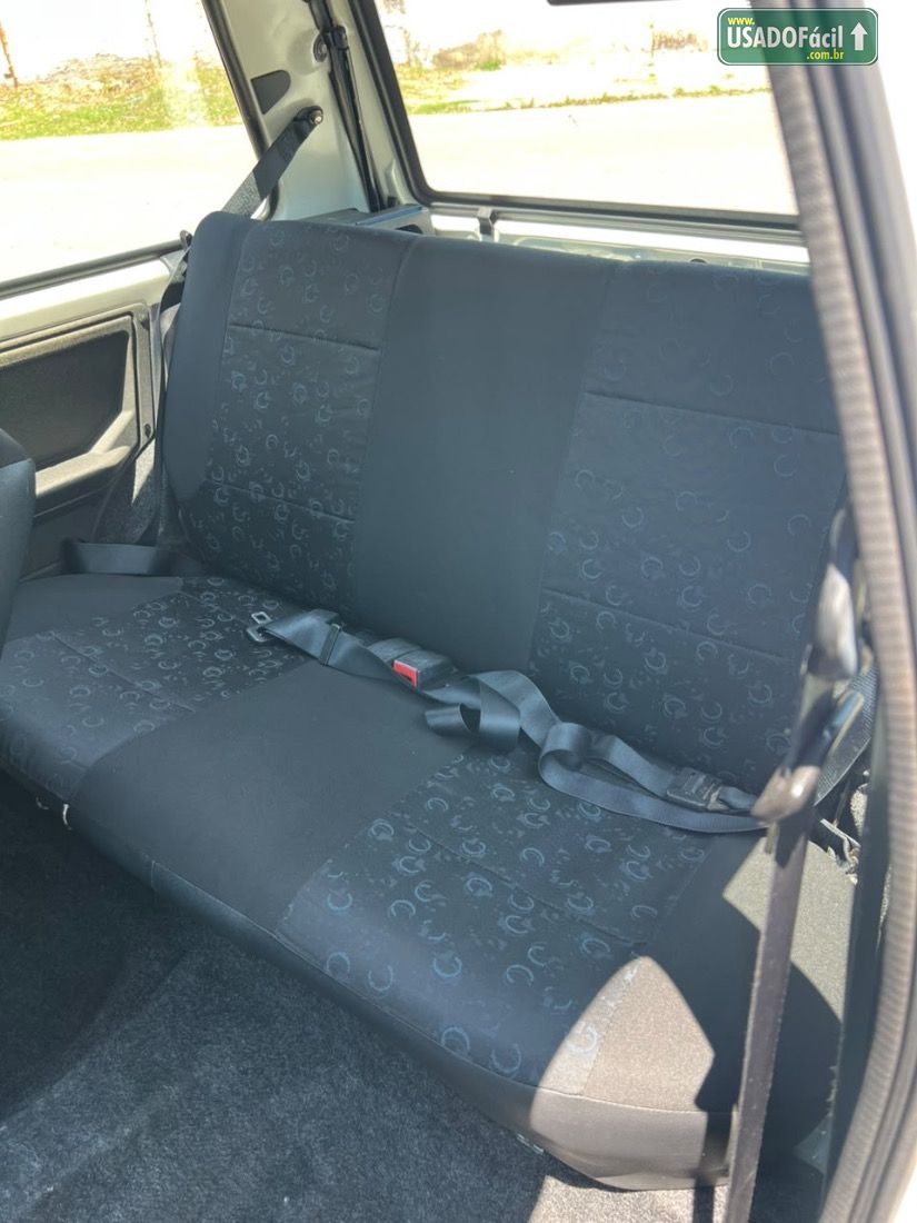 Fiat Uno Mille Fire 1.0 2P 2013/2013 — foto 9 de 10