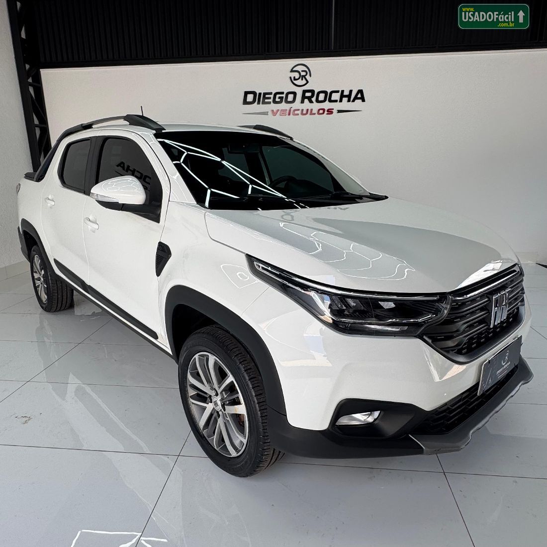 Fiat Strada Volcano CD 1.3 Mecânico Flex 2023/2023 — foto 2 de 17