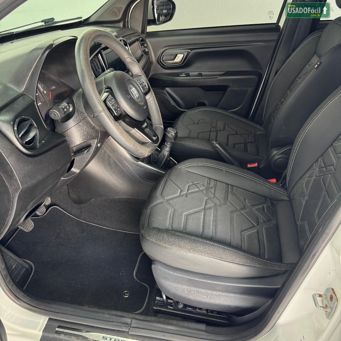 Fiat Strada Volcano CD 1.3 Mecânico Flex 2023/2023 — foto 9 de 17