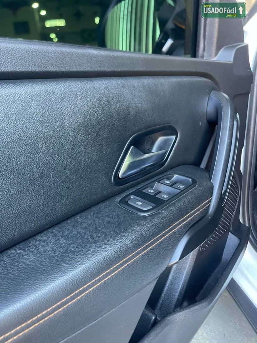 RENAULT DUSTER OROCH Outsider 1.3Tce Flex Automático 2022/2023 — foto 19 de 21