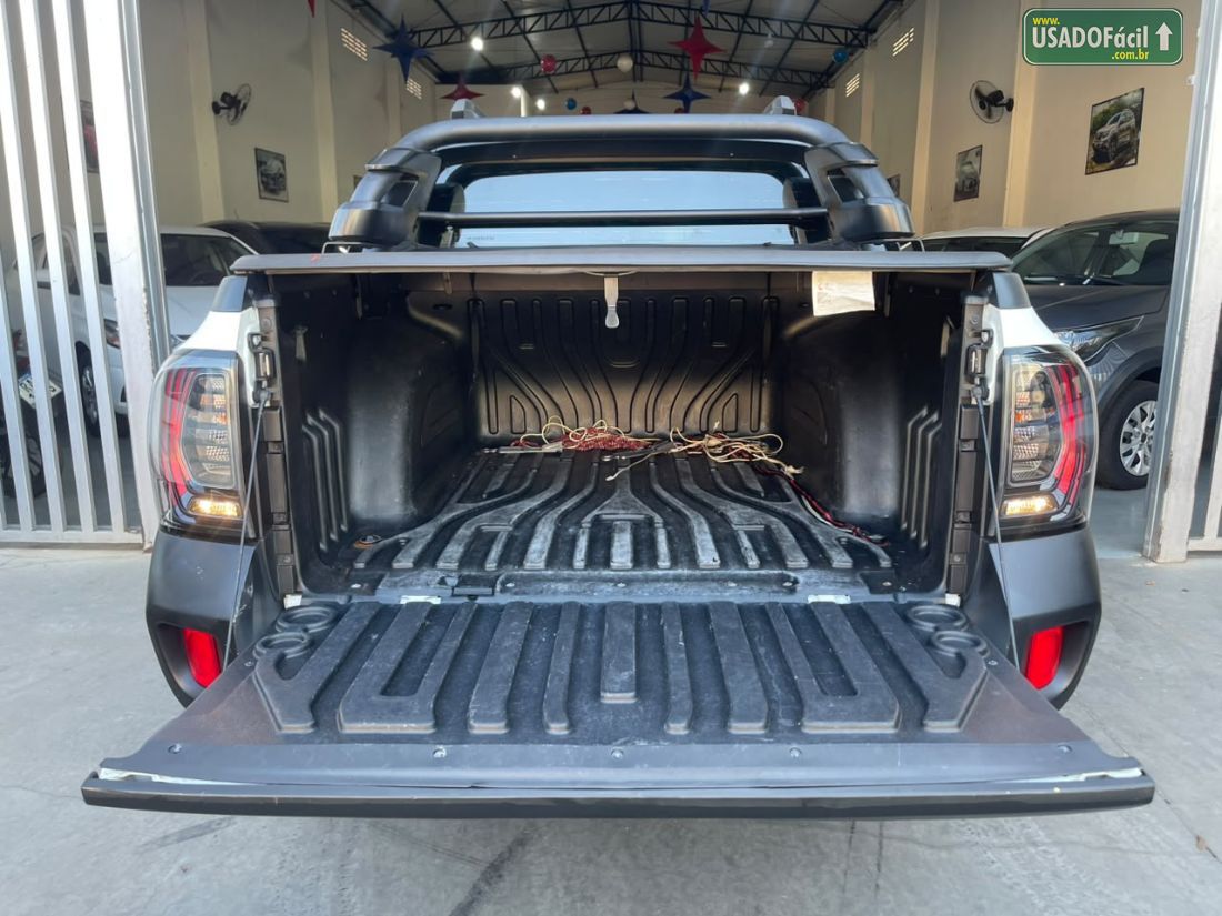 RENAULT DUSTER OROCH Outsider 1.3Tce Flex Automático 2022/2023 — foto 20 de 21