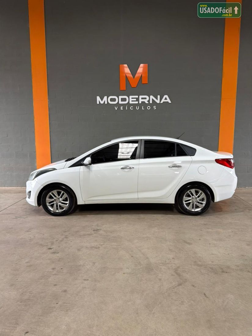 Hyundai HB20 Hatch Premium 1.6 Automático Flex 2015/2015 — foto 12 de 15