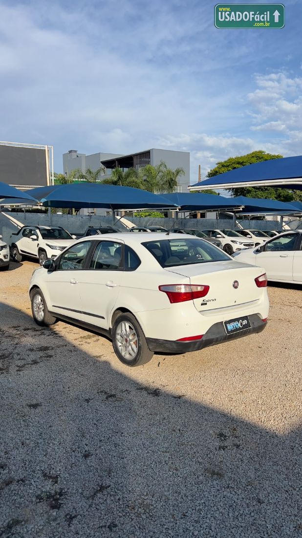 Fiat Grand Siena Essence Dualogic 1.6 Flex 2013/2014 — foto 3 de 11