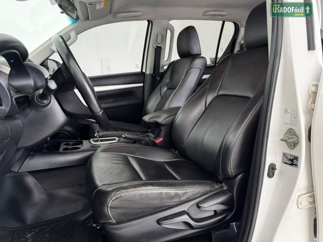 Toyota Hilux SR CD 2.8 4X4 TDI Automático Diesel 2024/2024 — foto 10 de 12