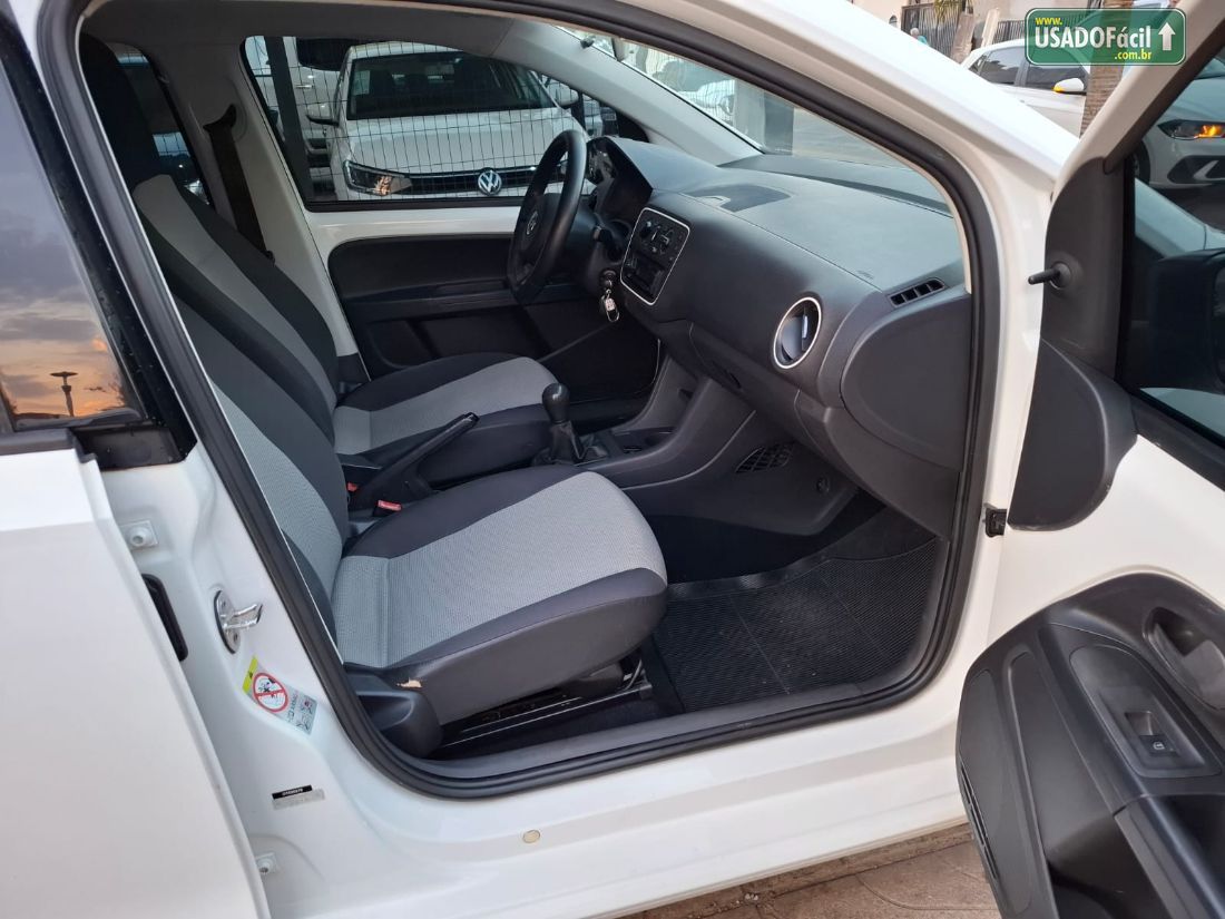 Volkswagen Up! Take 1.0 Total Flex 5P 2015/2016 — foto 6 de 7