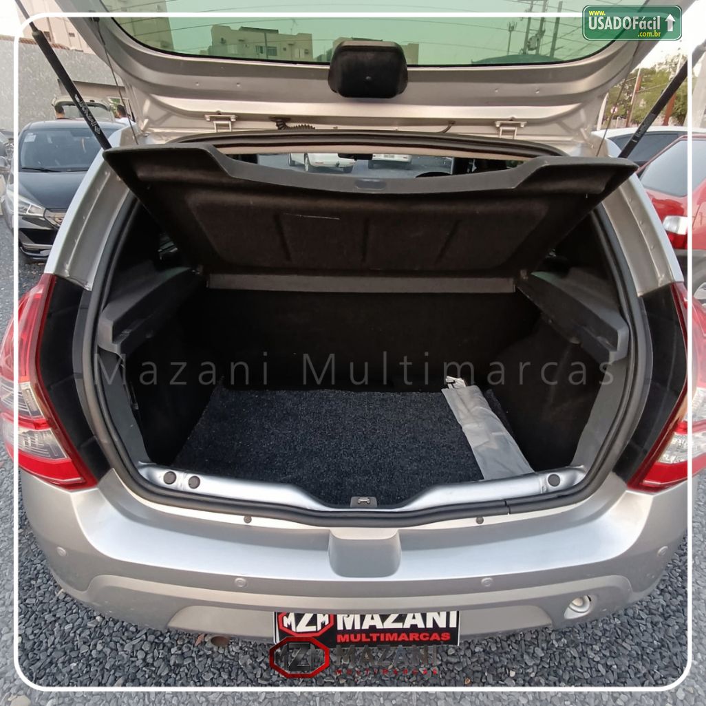 Renault Sandero Expression 1.6 Hi-Flex 5P 2013/2013 — foto 17 de 18