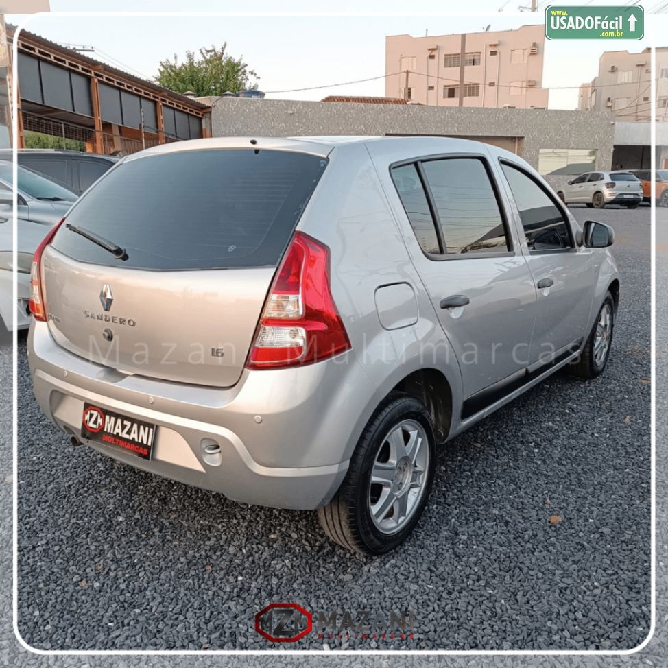 Renault Sandero Expression 1.6 Hi-Flex 5P 2013/2013 — foto 4 de 18