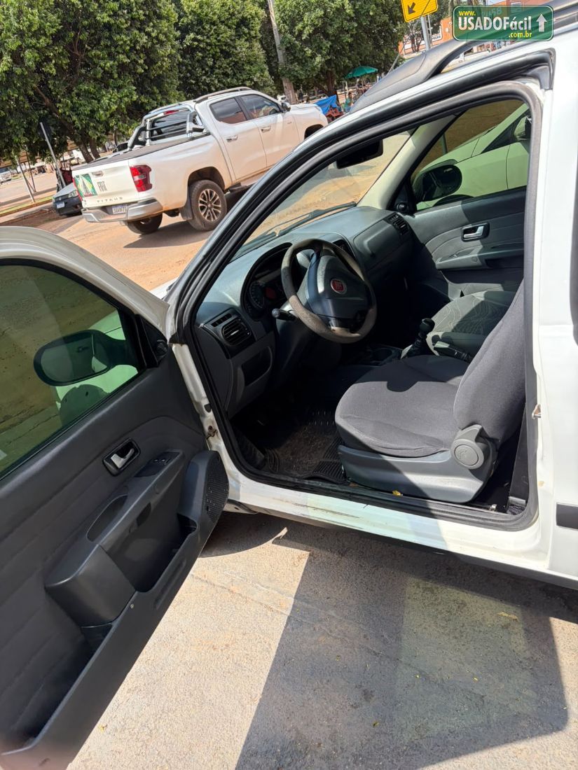 Fiat Strada Working CE 1.4 Mpi Fire Flex 2012/2013 — foto 4 de 7
