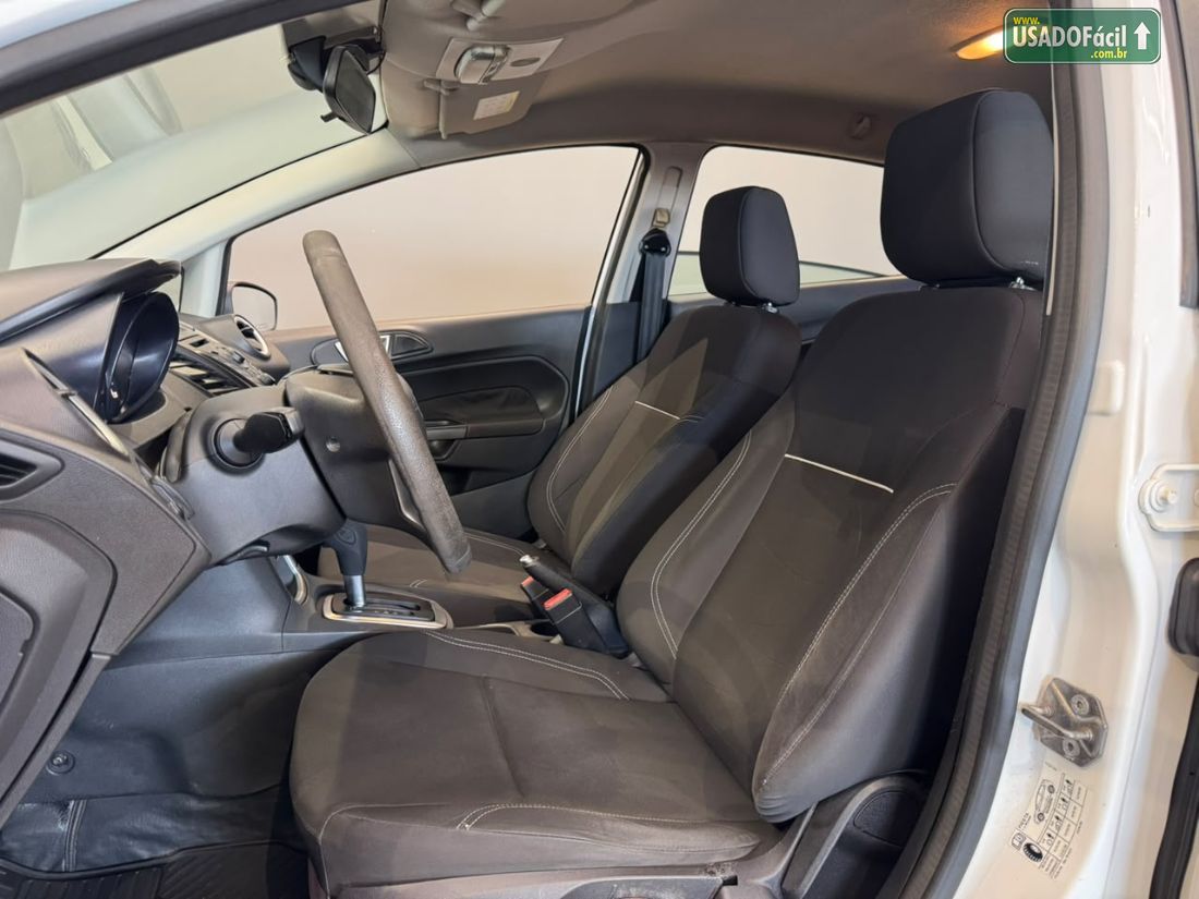 Ford Fiesta Hatch 1.6 Automático 5P Flex 2015/2015 — foto 5 de 8