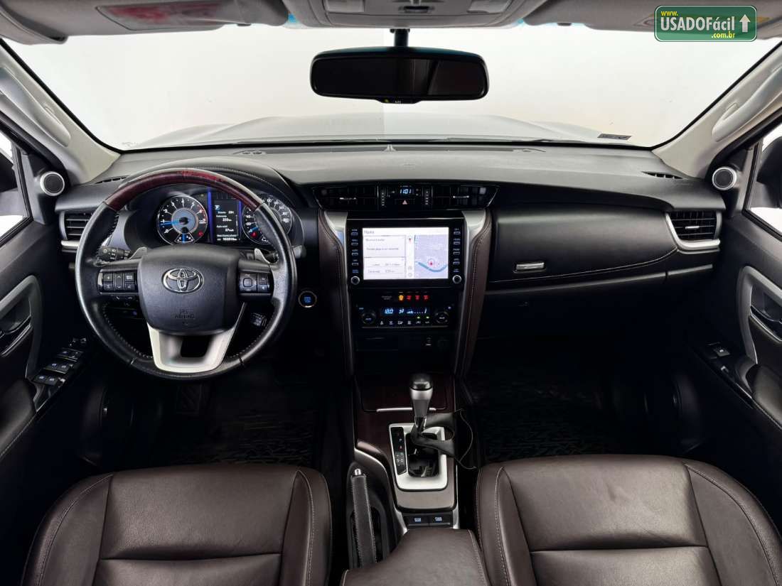 Toyota Hilux SW4 SRV 4x2 2.7 Automático Flex 2019/2020 — foto 7 de 13