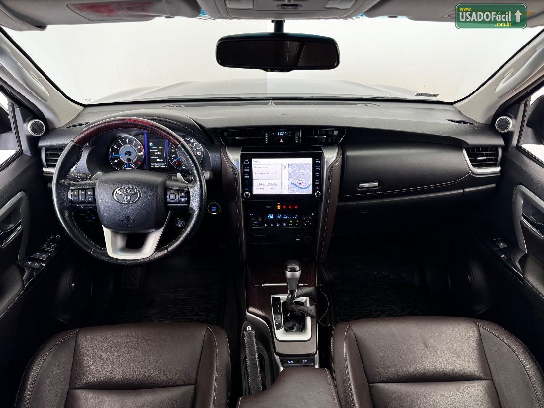 Toyota Hilux SW4 SRV 4x2 2.7 Automático Flex 2019/2020 — foto 7 de 14