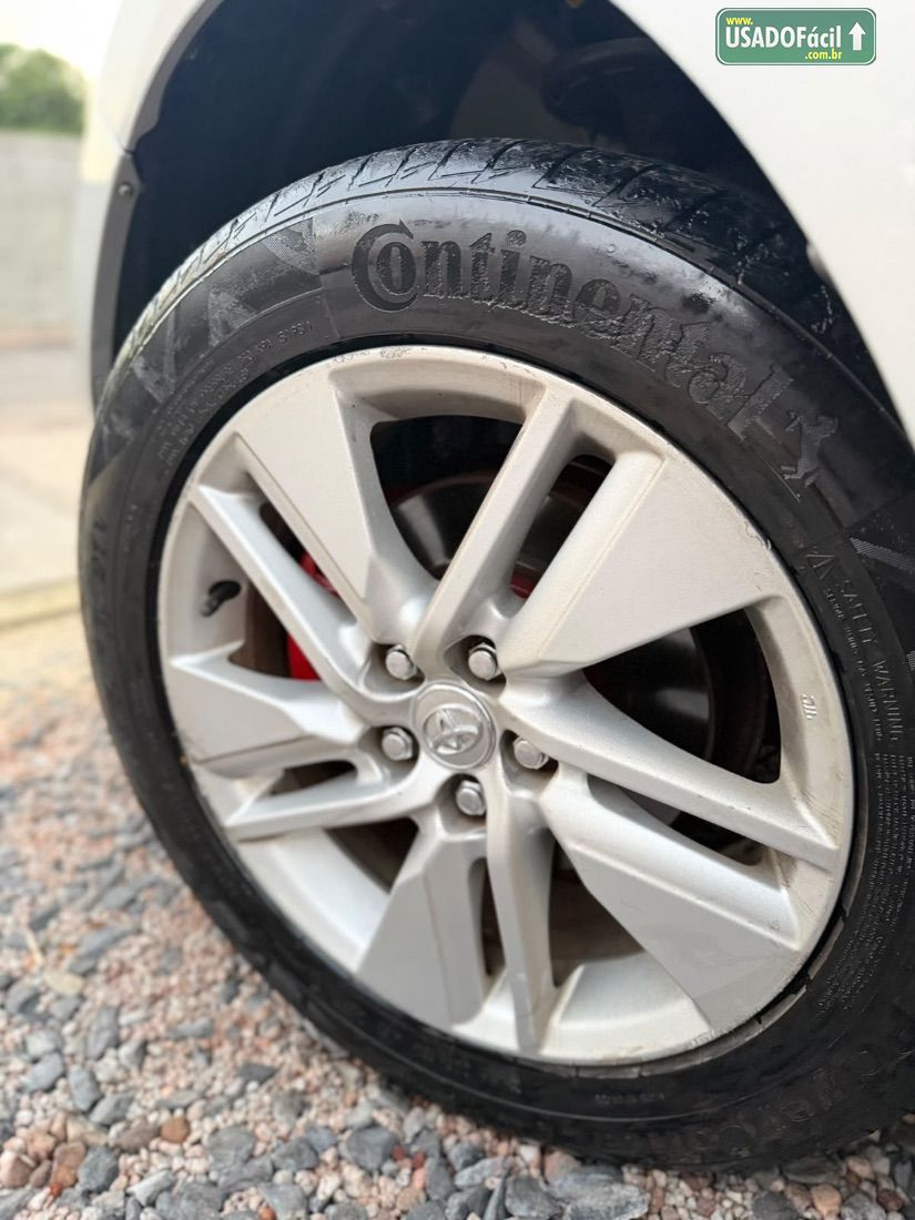 Toyota Corolla GLi 1.8 Automático Flex 2014/2015 — foto 15 de 16