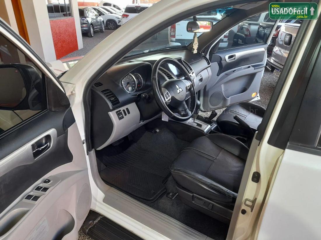 Mitsubishi Pajero HPE 3.5 4x4 Automático Flex 2016/2017 — foto 13 de 17