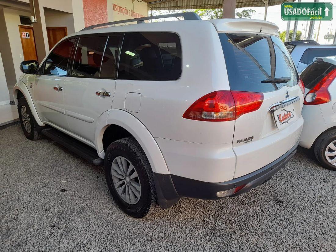 Mitsubishi Pajero HPE 3.5 4x4 Automático Flex 2016/2017 — foto 4 de 17