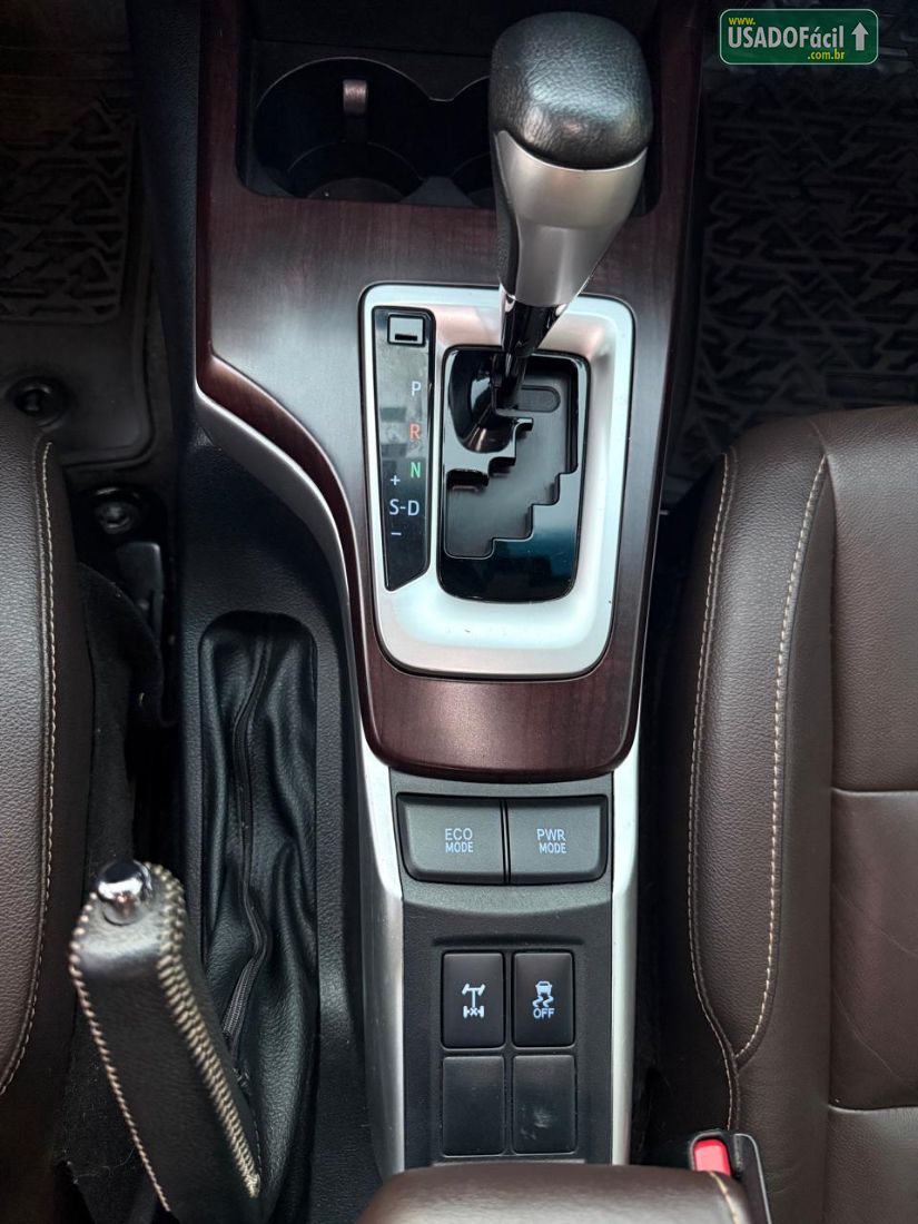 Toyota Hilux SW4 SRX 2.8 4x4 TDI Automático Diesel 2019/2020 — foto 12 de 15