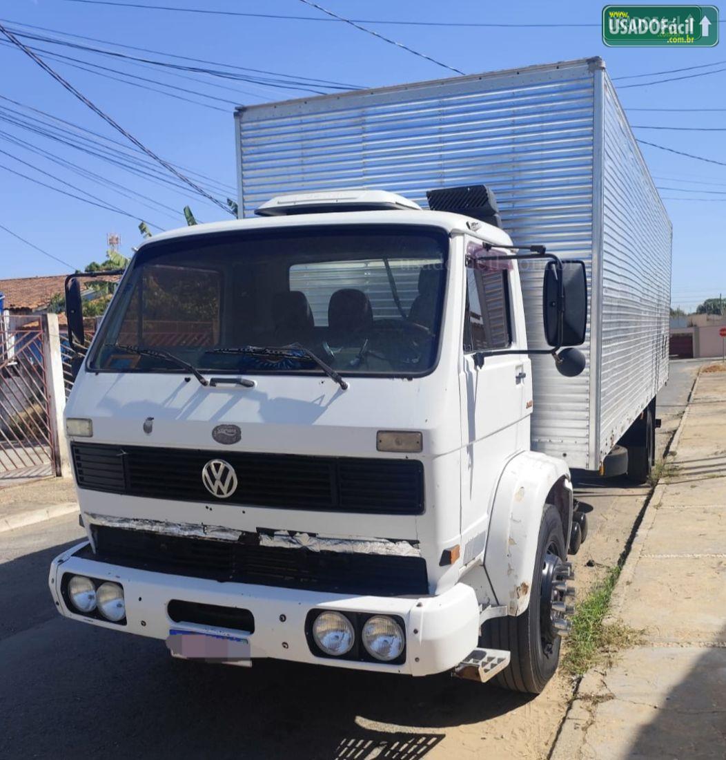 VOLKSWAGEN Volks 12-140 baú 1993/1993 — foto 9 de 10