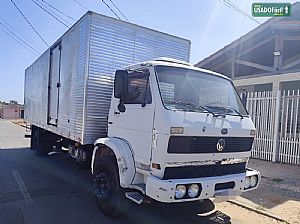 VOLKSWAGEN Volks 12-140 baú