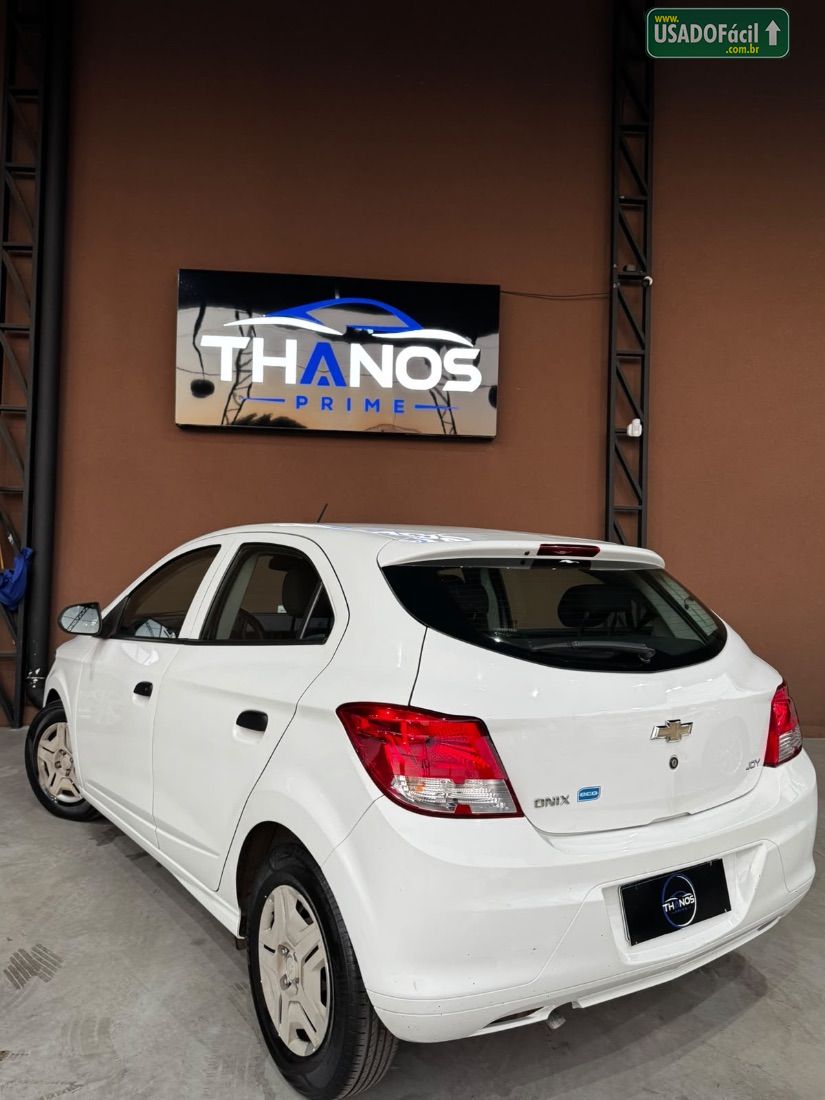CHEVROLET/GM Onix Joy Hatch 1.0 Mecânico Flex 2018/2018 — foto 4 de 8