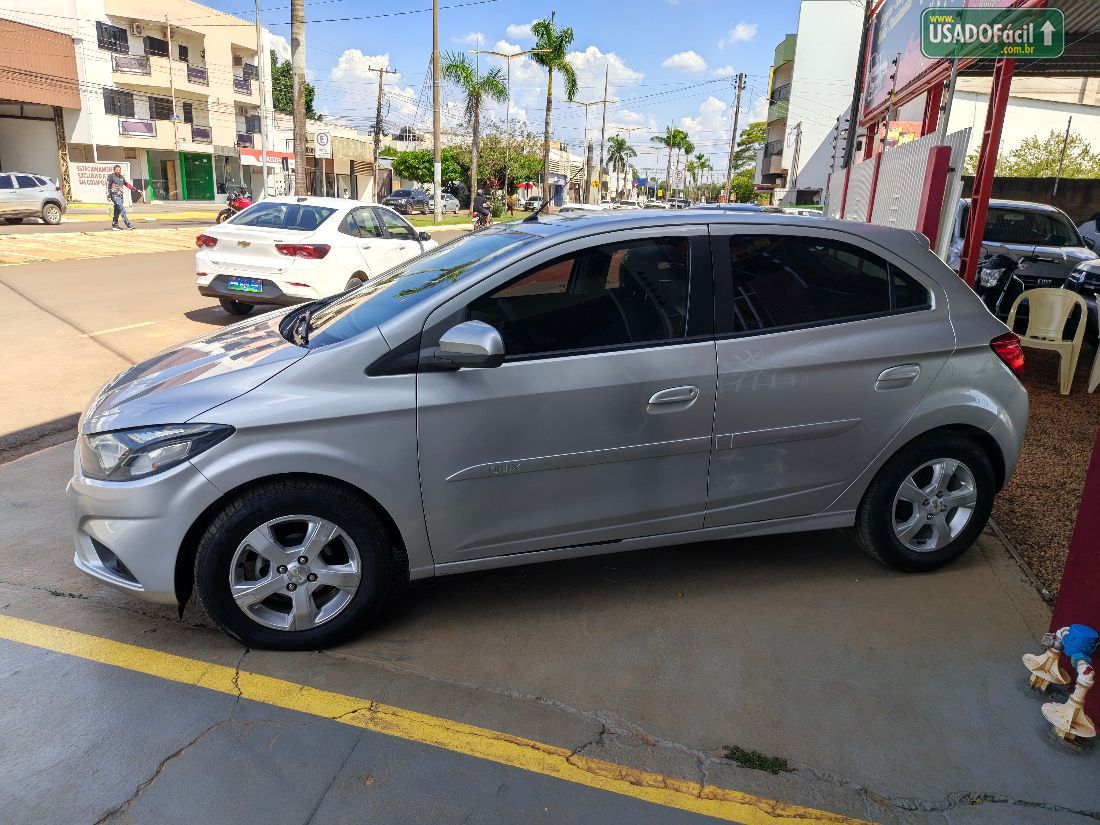 CHEVROLET/GM Onix Hatch LT 1.4 Automático Flex 2019/2019 — foto 2 de 9