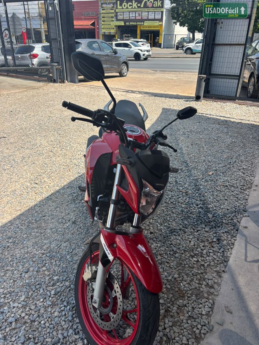 Honda CB 250 Twister 2021/2021 — foto 4 de 5