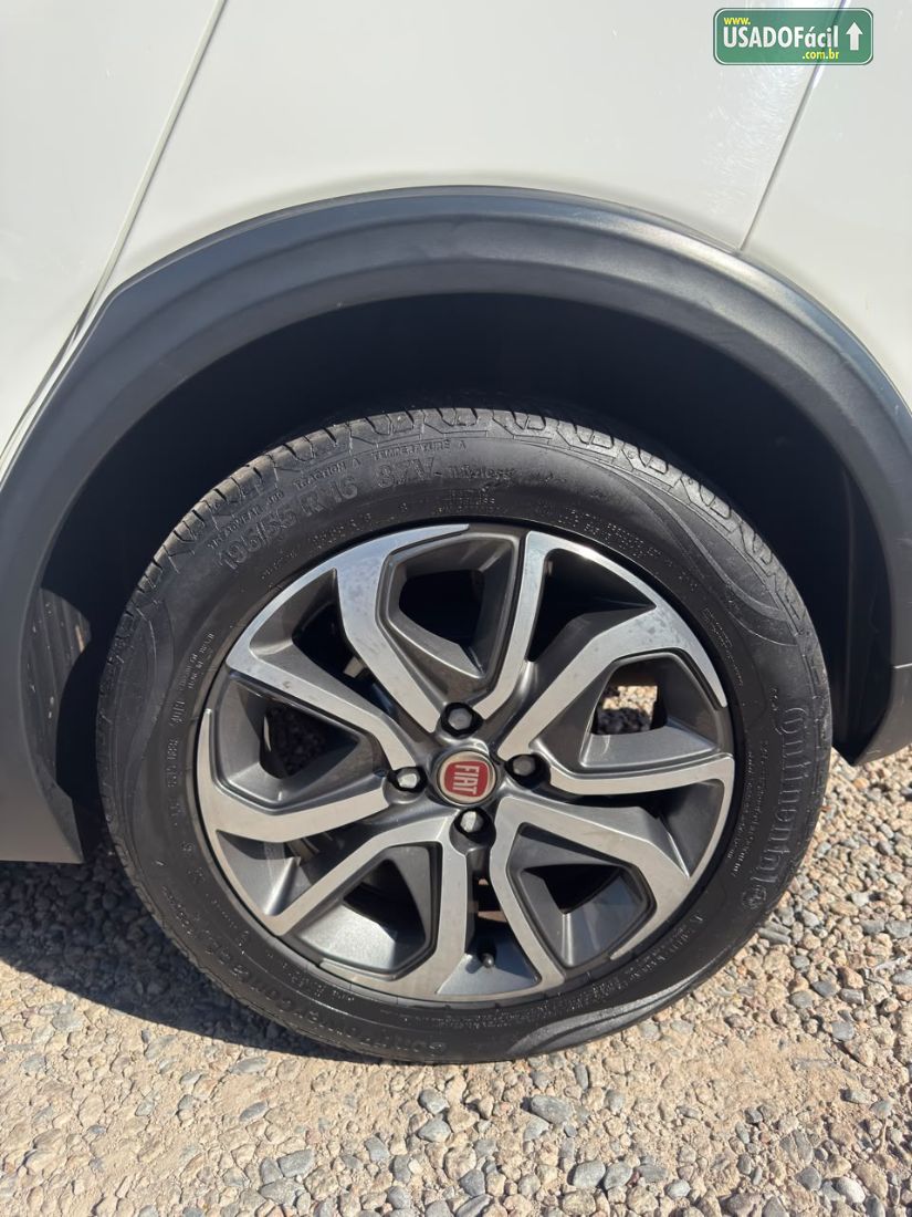 Fiat Argo HGT 1.8 Automático Flex 2020/2020 — foto 13 de 14