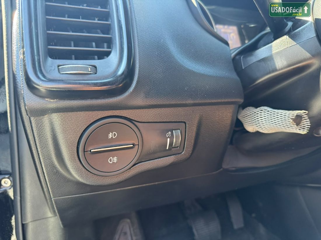 Fiat Toro Freedom 1.8 Automático Flex 2016/2017 — foto 13 de 16