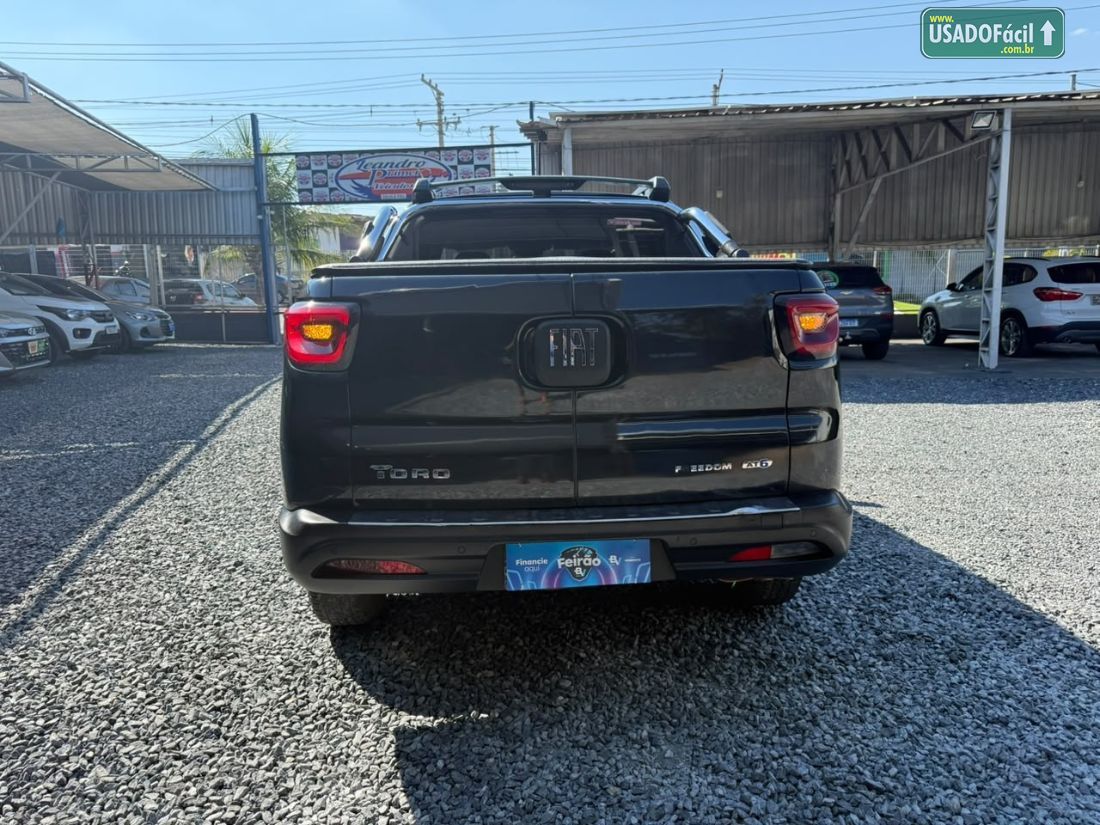 Fiat Toro Freedom 1.8 Automático Flex 2016/2017 — foto 7 de 16