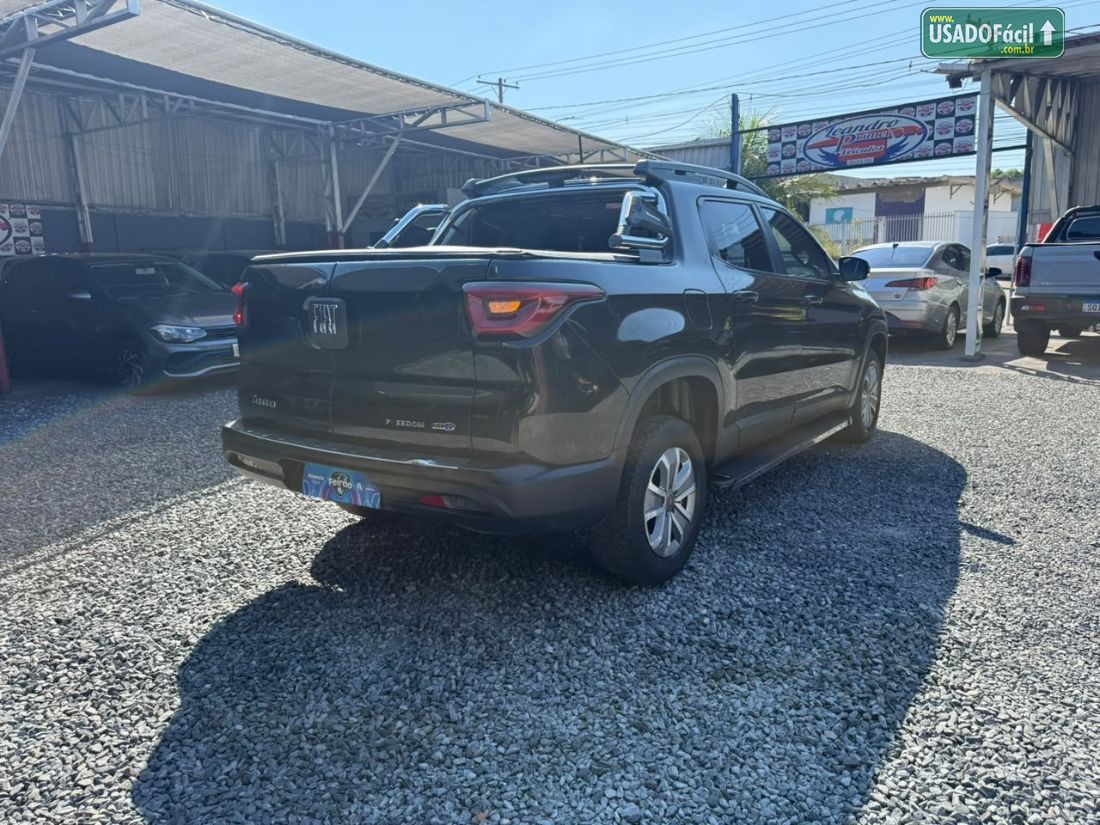 Fiat Toro Freedom 1.8 Automático Flex 2016/2017 — foto 8 de 16