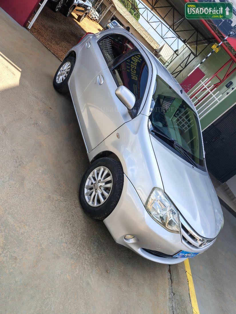 TOYOTA Etios Hatch XLS 1.5 Mecânico Flex 2013/2013 — foto 3 de 11