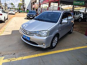 TOYOTA Etios Hatch XLS 1.5 Mecânico Flex