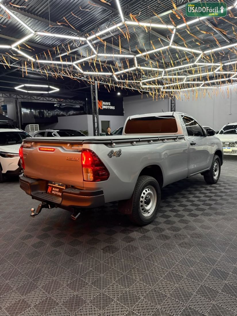 Toyota Hilux CS 4x4 2.8 TDI Automático Diesel 2025/2026 — foto 4 de 14