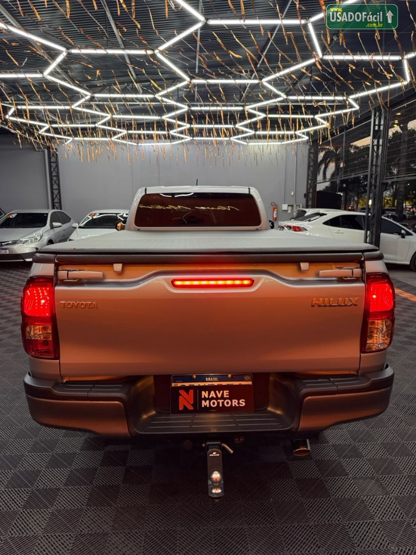 Toyota Hilux CS 4x4 2.8 TDI Automático Diesel 2025/2026 — foto 5 de 14