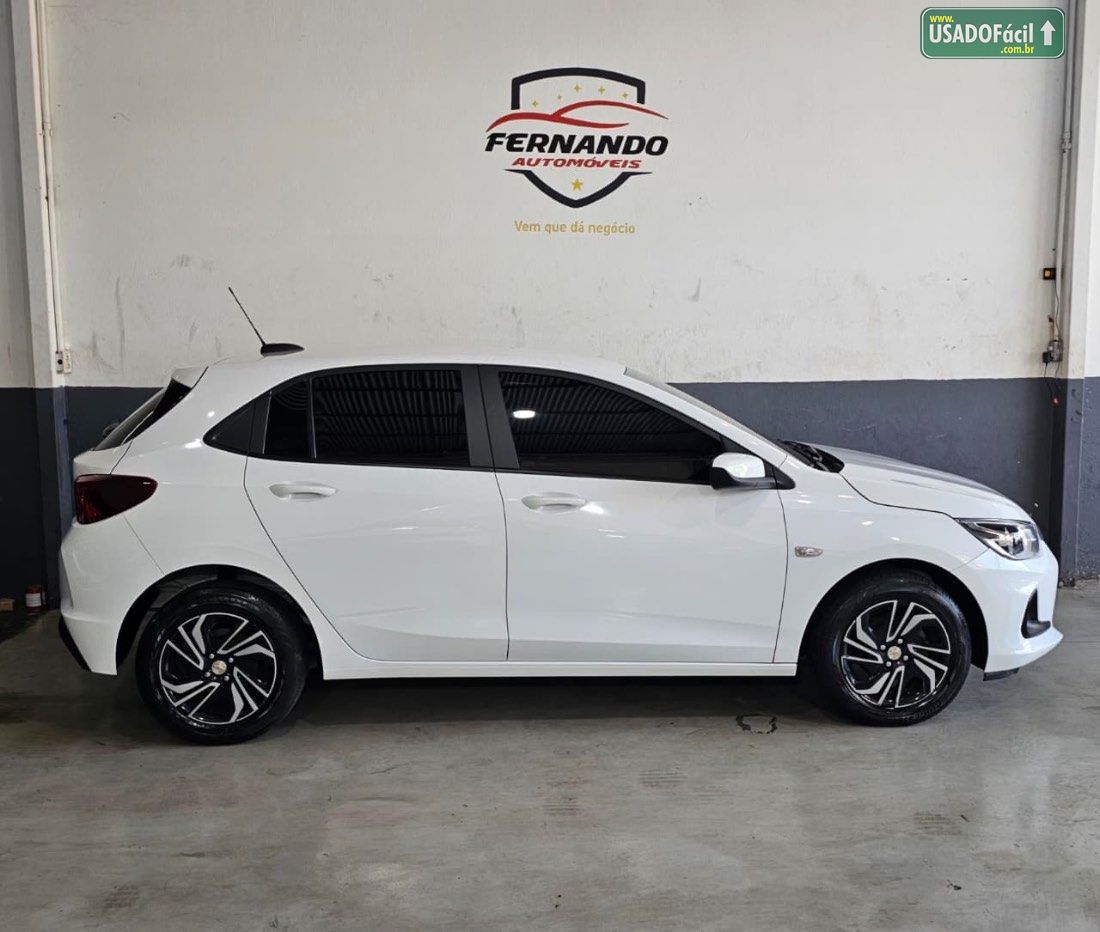 CHEVROLET/GM Onix Hatch LT 1.0 Mecânico Flex 2023/2024 — foto 4 de 16
