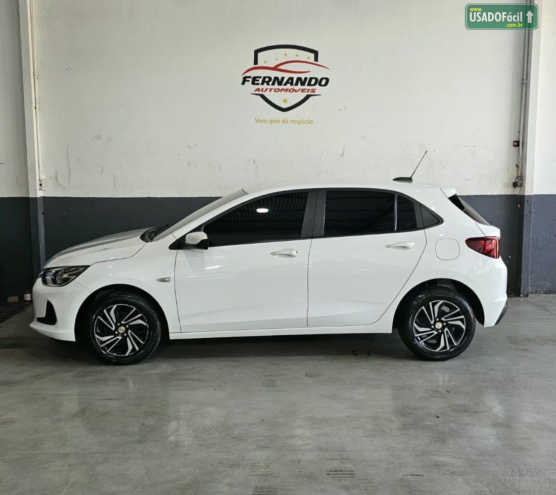 CHEVROLET/GM Onix Hatch LT 1.0 Mecânico Flex 2023/2024 — foto 6 de 16