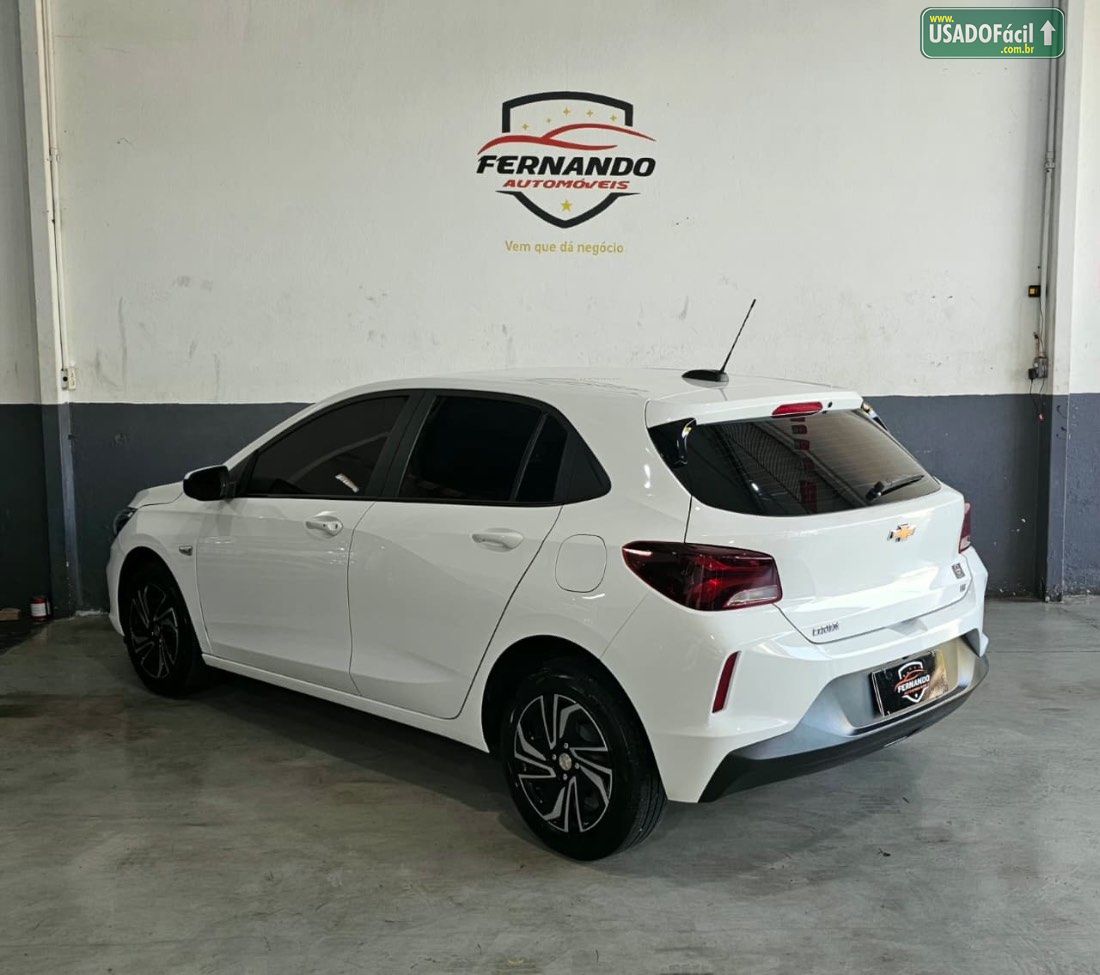 CHEVROLET/GM Onix Hatch LT 1.0 Mecânico Flex 2023/2024 — foto 7 de 16