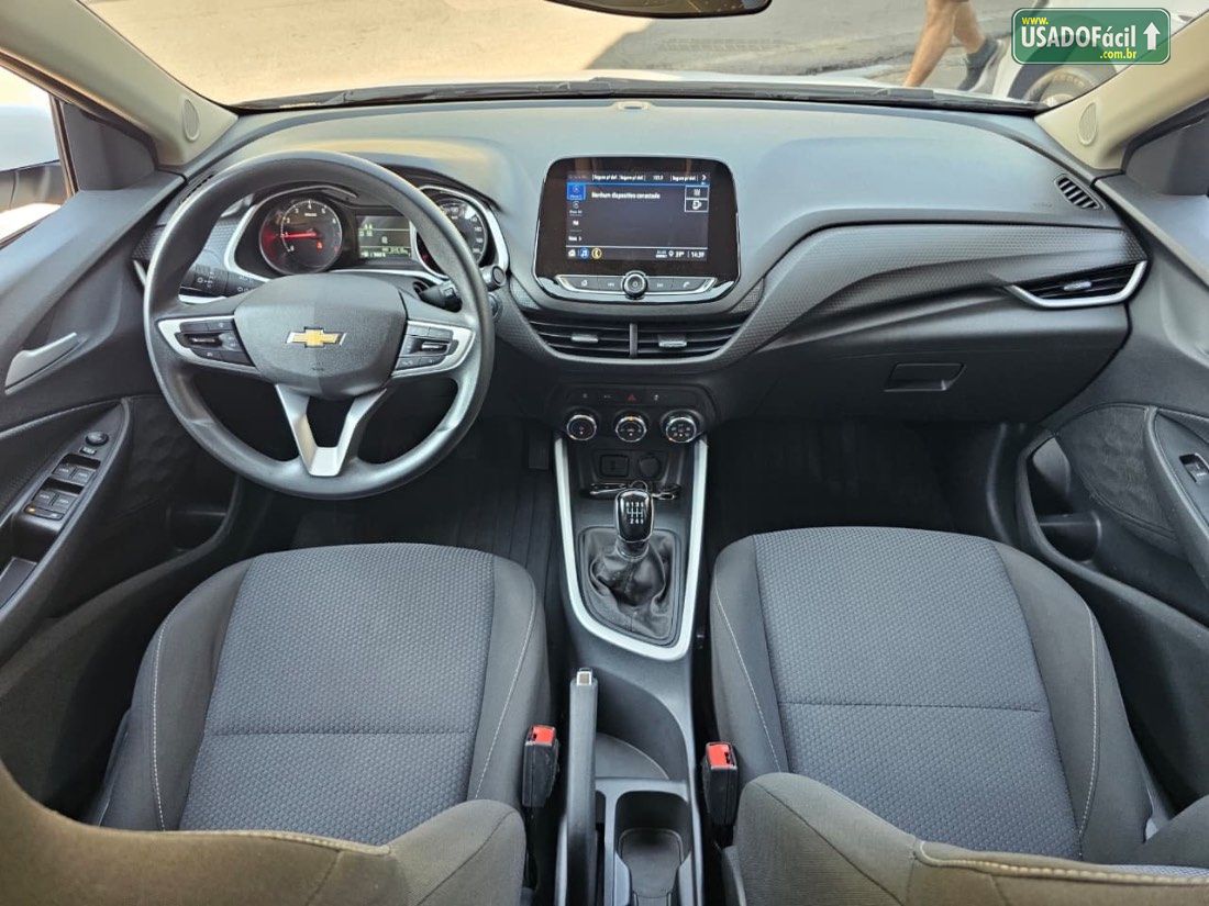 CHEVROLET/GM Onix Hatch LT 1.0 Mecânico Flex 2023/2024 — foto 9 de 16