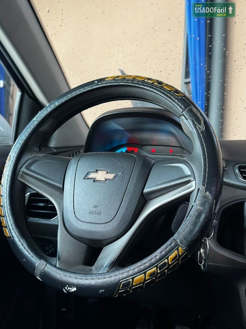 CHEVROLET/GM Prisma Sedan LT 1.0 FlexPower 2014/2015 — foto 8 de 8