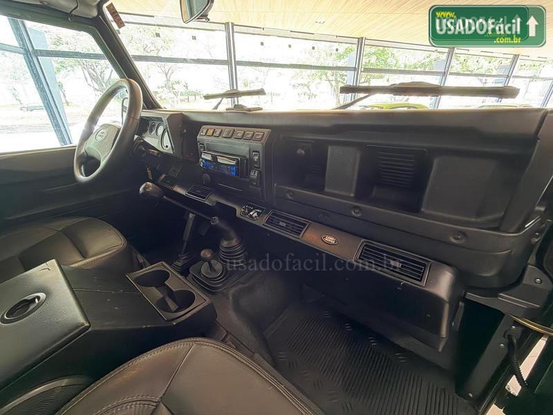 LAND ROVER Defender 130 TDI CD Diesel 2005/2005 — foto 9 de 13