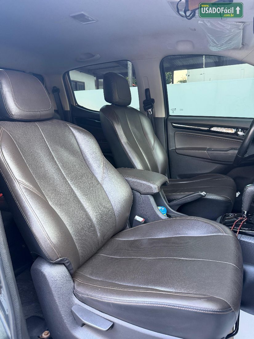 CHEVROLET/GM S10 High Country CD 2.8 4x4 Automático Diesel 2017/2018 — foto 9 de 10